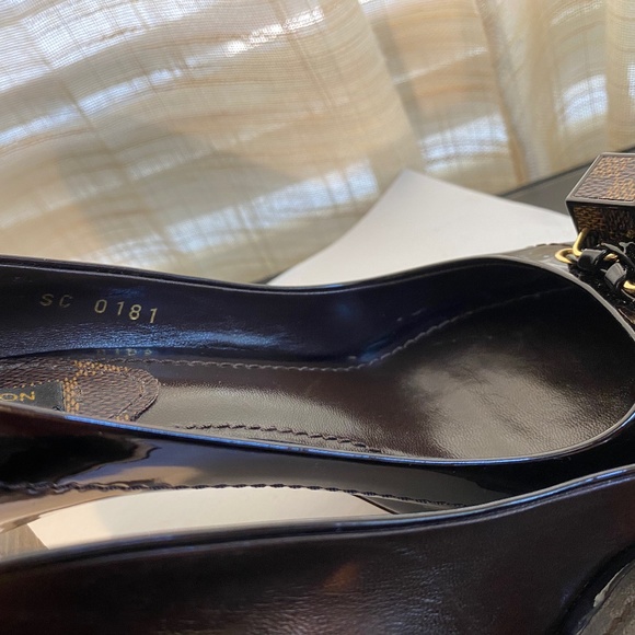 Louis Vuitton open toe brown leather pumps Damier cube heels 36.5 dice sandals - Picture 6 of 9